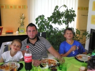 (2008-06) Le repas des Dieux